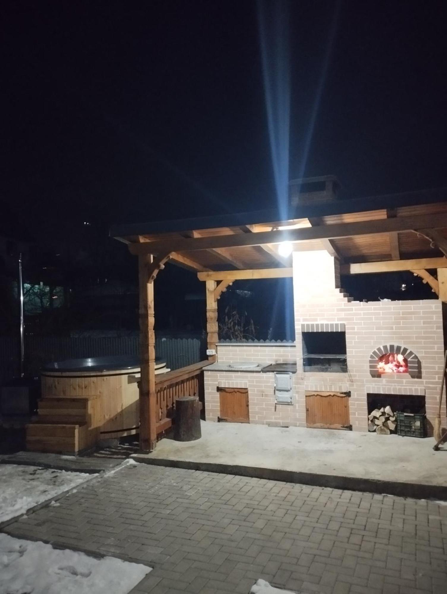 Casa Edy Villa Viseu de Sus Ngoại thất bức ảnh